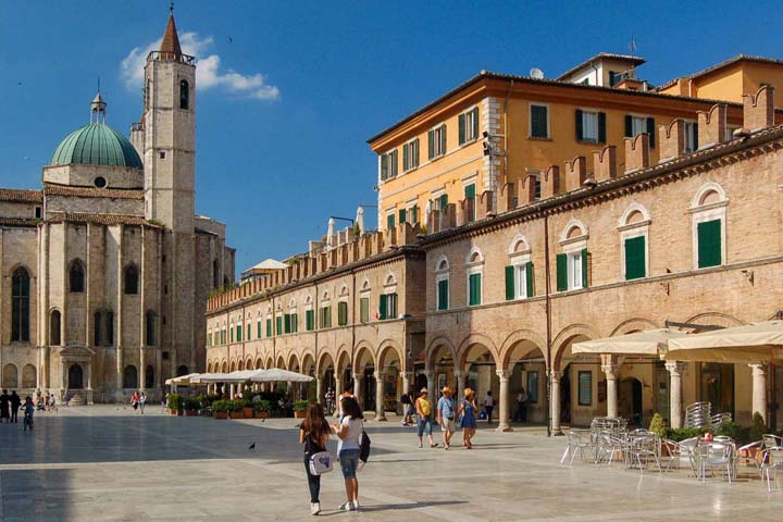 8 of 10-daagse rondreis De Marken een van de best bewaarde geheimen van Italië